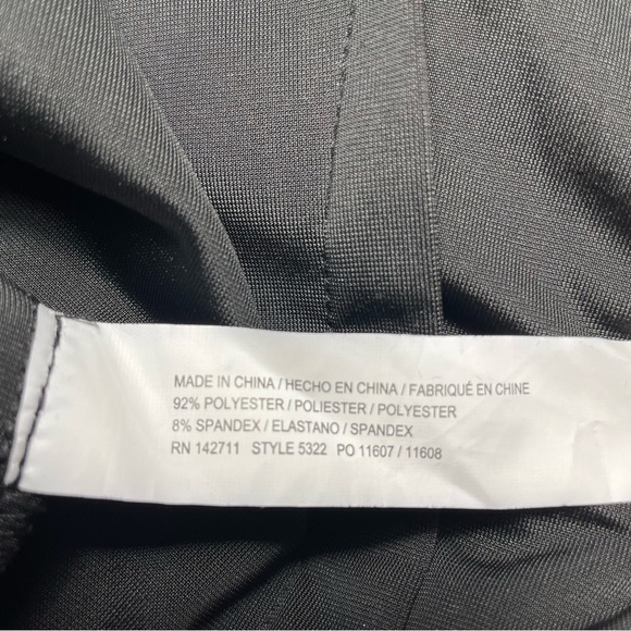 ELOQUII NWT Velvet Mock Neck Ruffle Sleeve Top size 18/20 - Picture 10 of 10